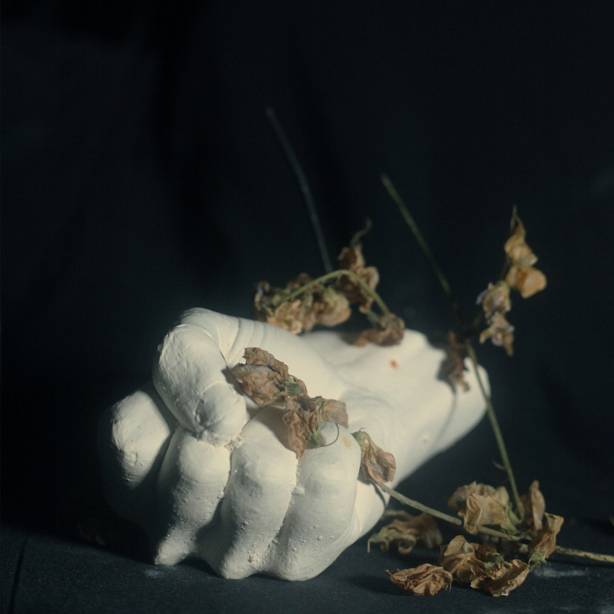 ainMagazine_ViolentGod_Cover